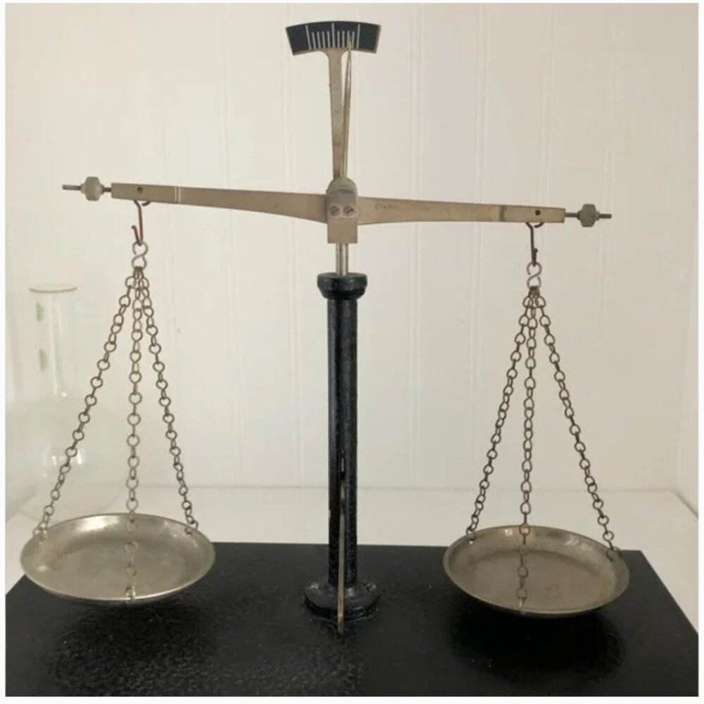 Vintage * MCM German Beam Scale with Weights & Measures - Picture 5 of 11